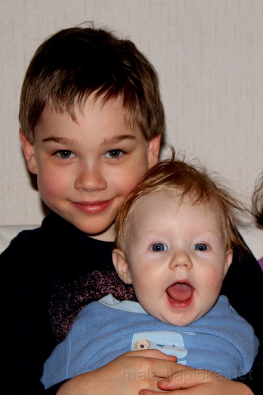 2011-12-04_13-15.JPG - S bratránkem