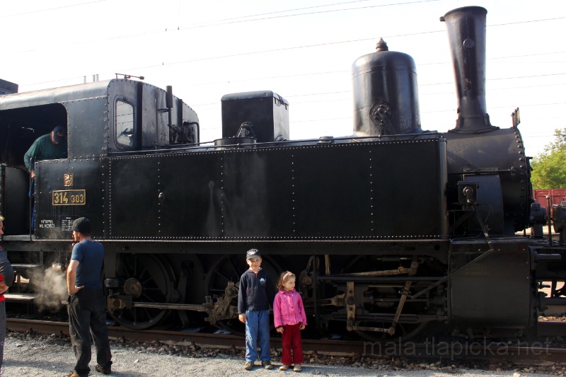 2012-09-15_15-14_04.jpg - Oslavy na železnici